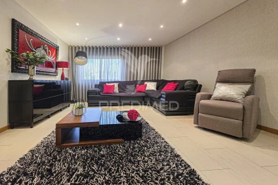 Apartamento T3 para Venda em Real, Dume e Semelhe