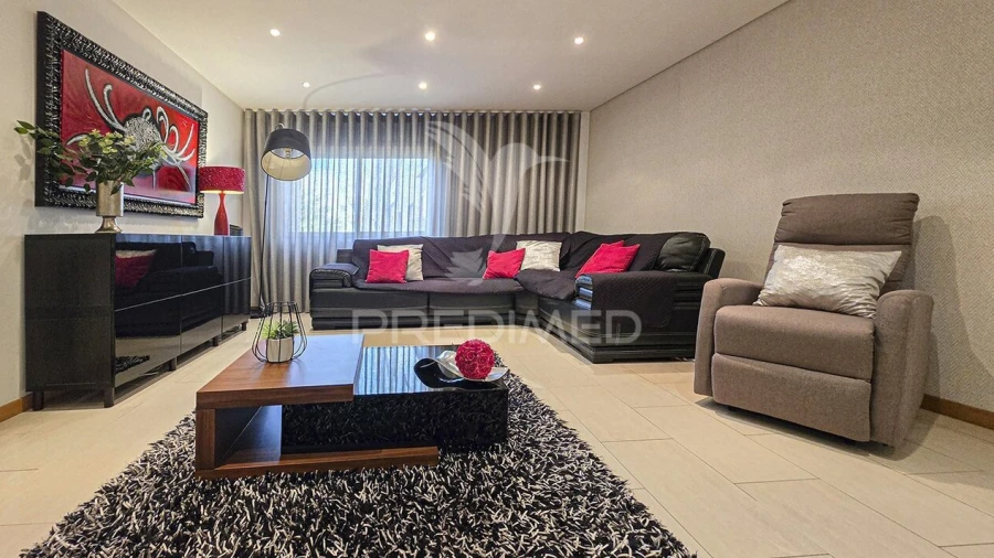 Apartamento T3 para Venda em Real, Dume e Semelhe