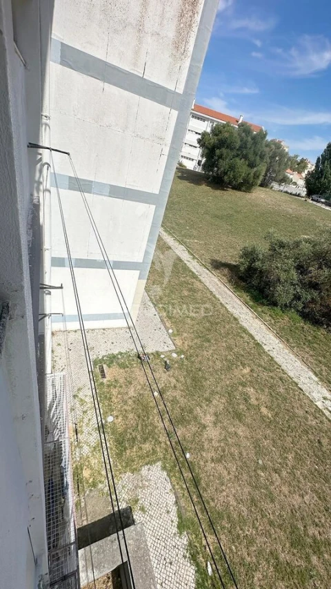 Apartamento T2 para Venda em Olivais
