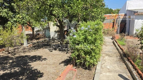 Moradia T2 para Venda em Grândola e Santa Margarida da Serra