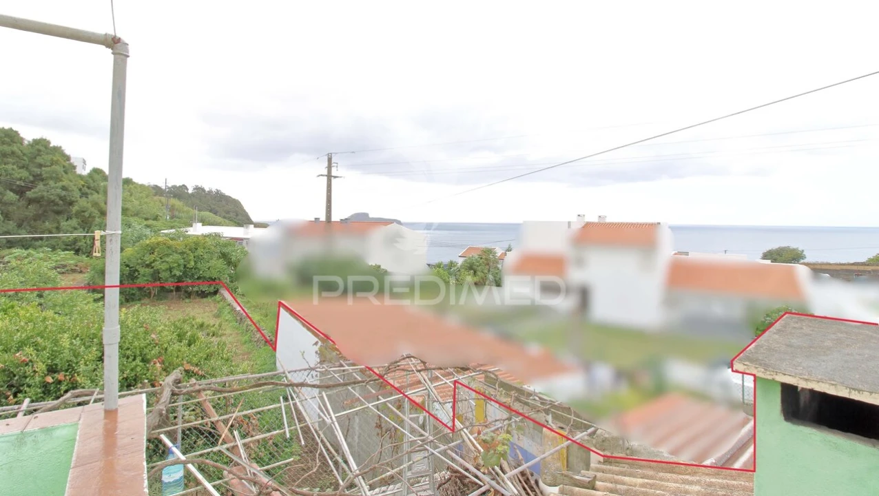 Moradia T5 para Venda em Ribeirinha Foto 21