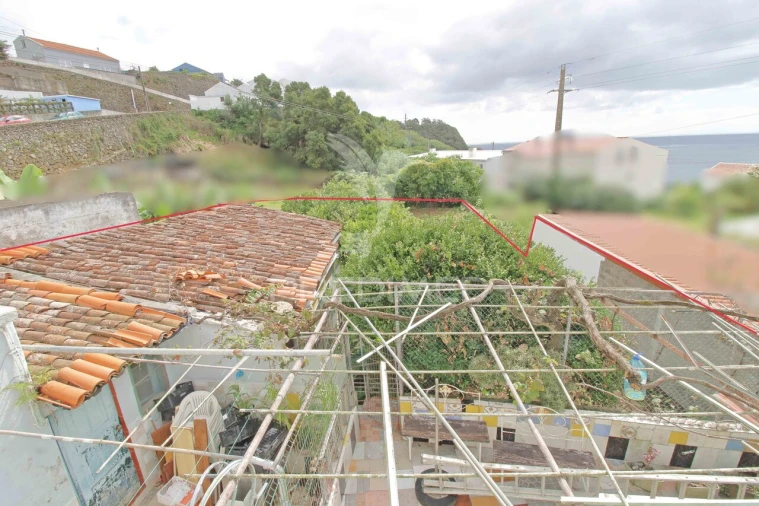 Moradia T5 para Venda em Ribeirinha Foto 22