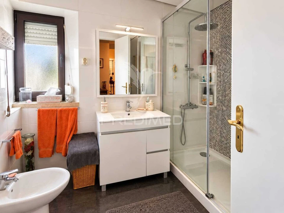 Apartamento T3 para Venda em Guarda Foto 11