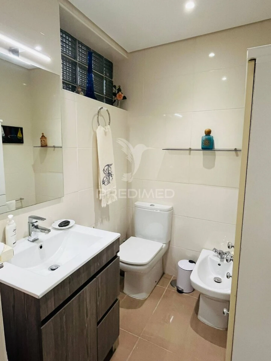 Apartamento T4 para Venda em Guarda Foto 6