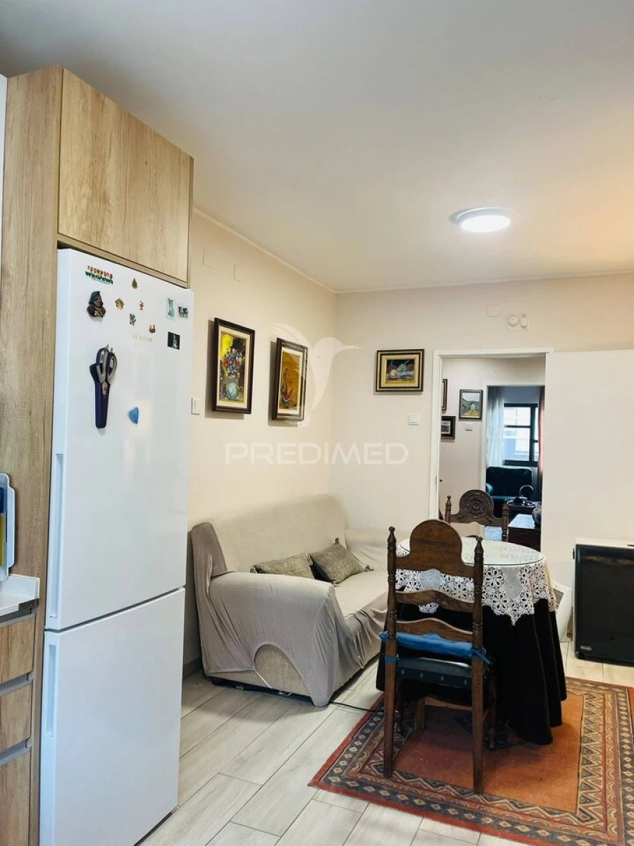 Apartamento T4 para Venda em Guarda Foto 4