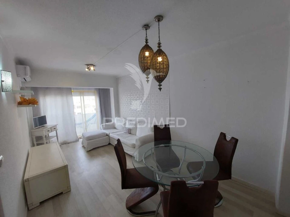 Apartamento T1 para Venda em Quarteira Foto 1