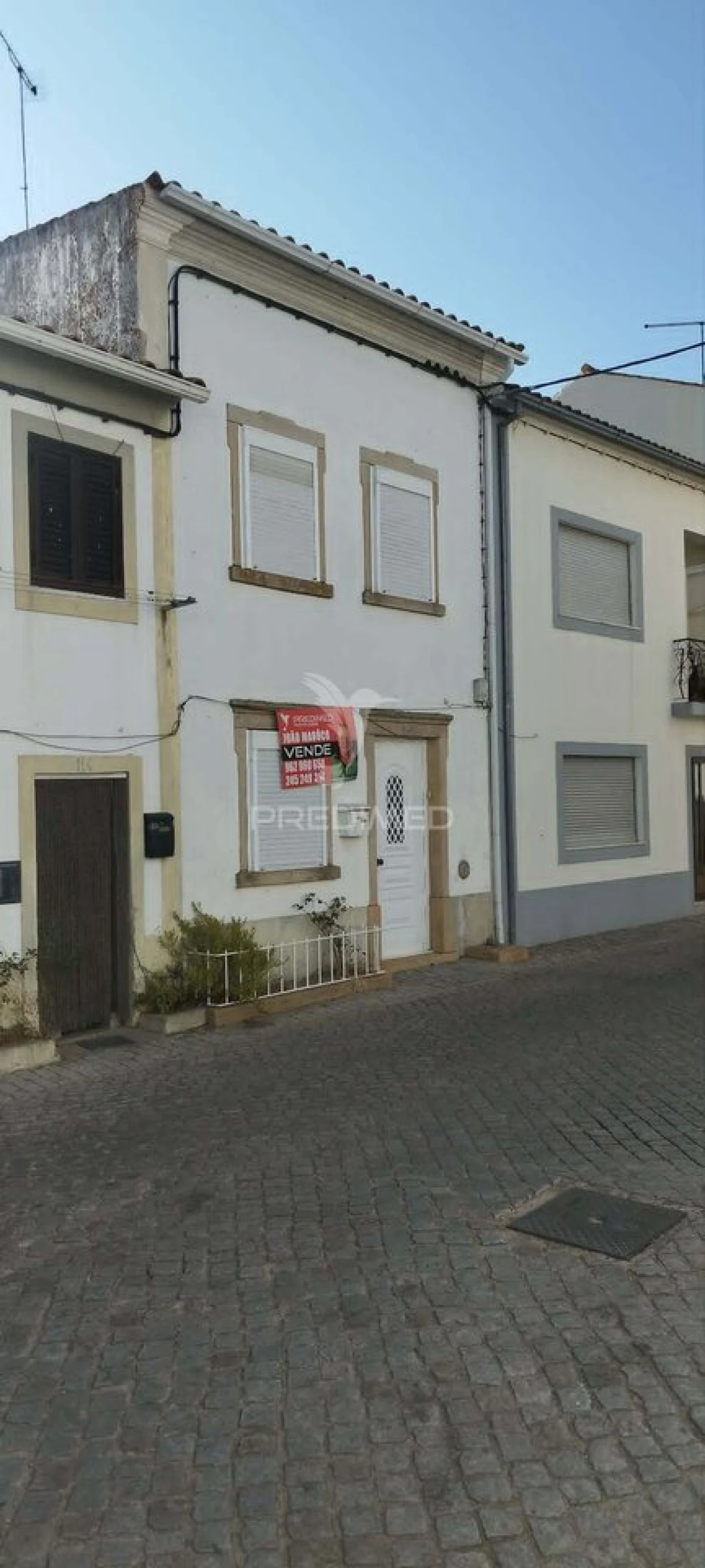 Moradia T3 para Venda em Santa Maria da Devesa Foto 1