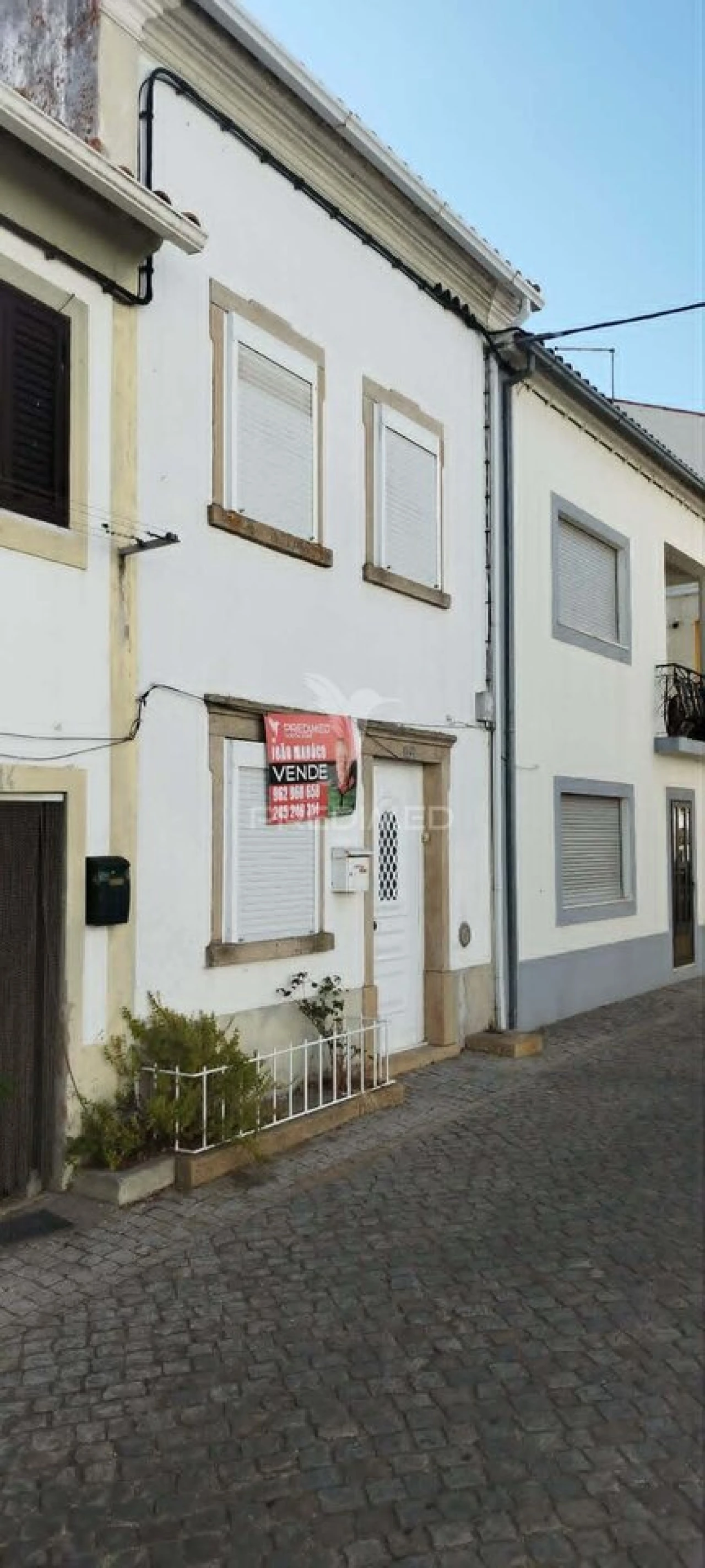 Moradia T3 para Venda em Santa Maria da Devesa Foto 2