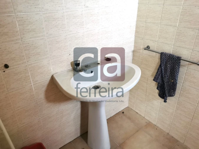 Loja para Arrendamento em Fazendas de Almeirim Foto 8