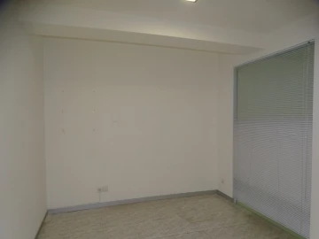 Loja para Arrendamento em Caldas da Rainha - Santo Onofre e Serra do Bouro