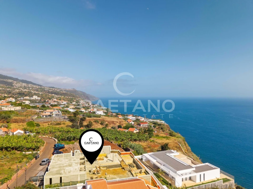 Moradia T3 para Venda em Estreito da Calheta Foto 16