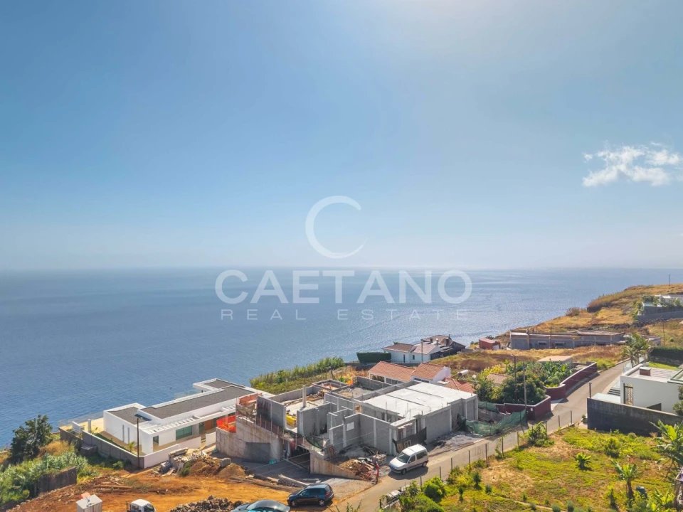Moradia T3 para Venda em Estreito da Calheta Foto 19