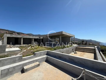 Moradia T3 para Venda em Estreito da Calheta