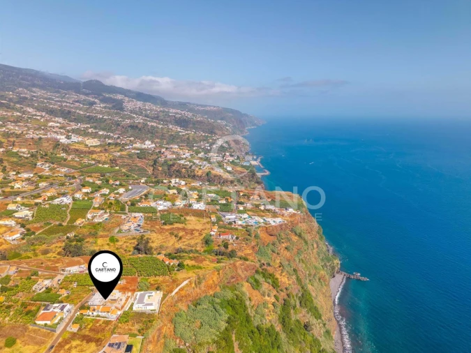 Moradia T3 para Venda em Estreito da Calheta Foto 18