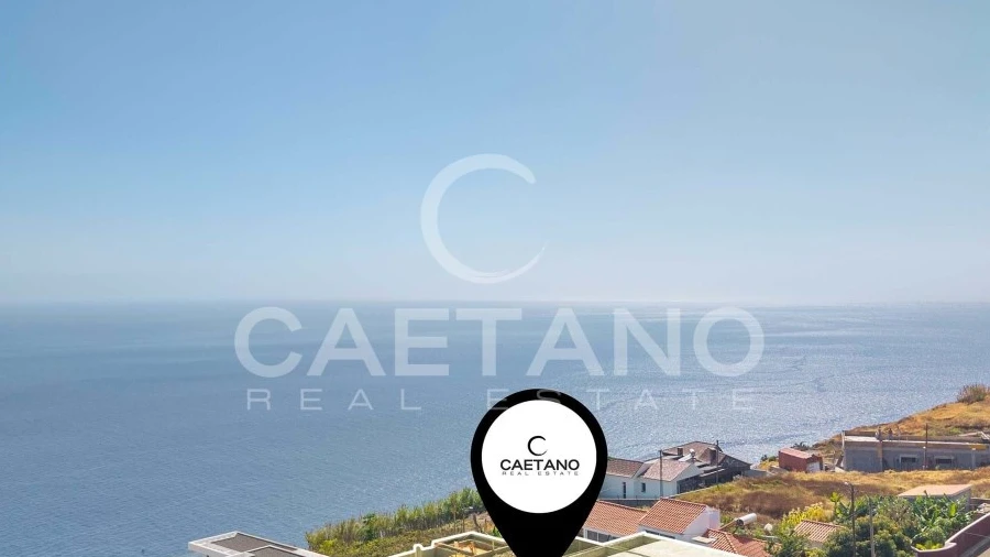 Moradia T3 para Venda em Estreito da Calheta