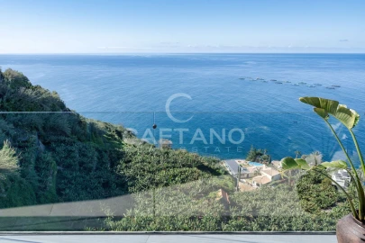 Moradia T4 para Venda em Arco da Calheta