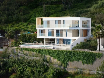 Moradia T4 para Venda em Arco da Calheta