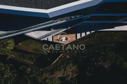 Moradia T4 para Venda em Arco da Calheta