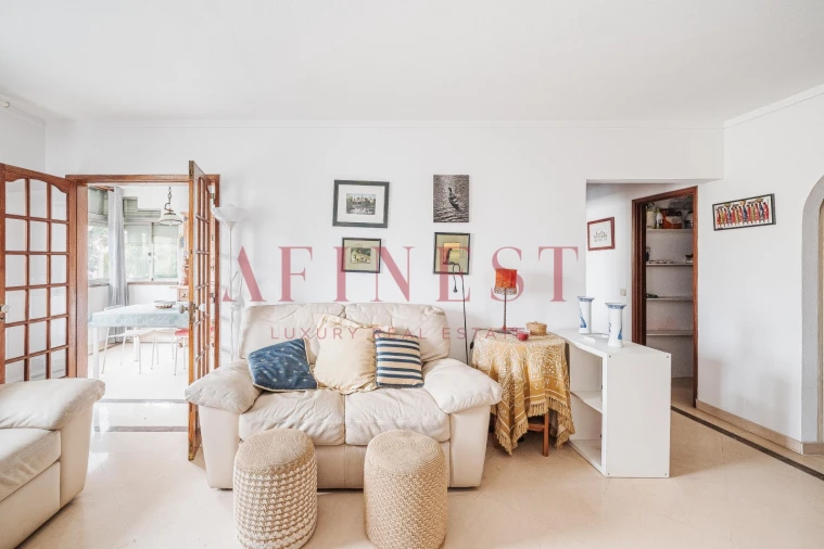Apartamento T3 para Arrendamento em Alvalade Foto 3