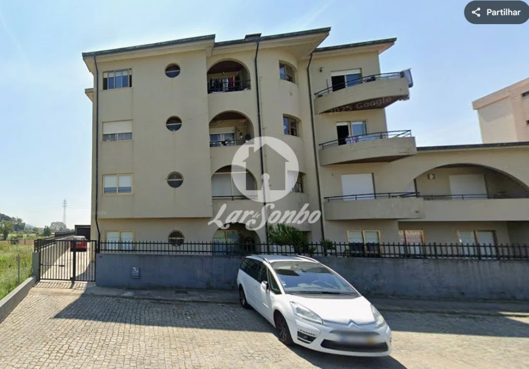 Apartamento T3 para Venda em Rio Tinto Foto 28