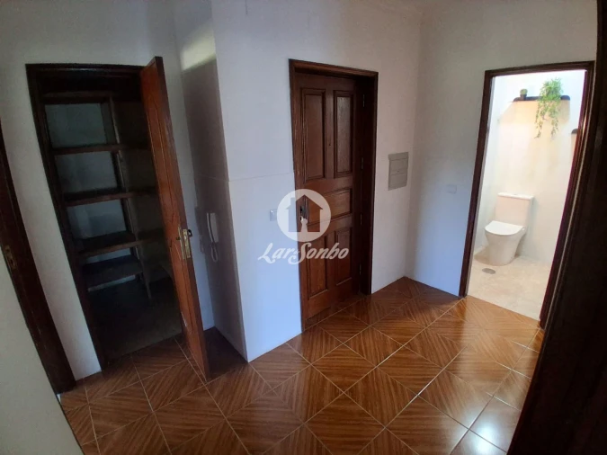 Apartamento T3 para Venda em Rio Tinto Foto 17