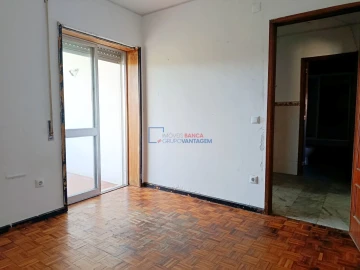 Apartamento T3 para Venda em Oliveira do Douro