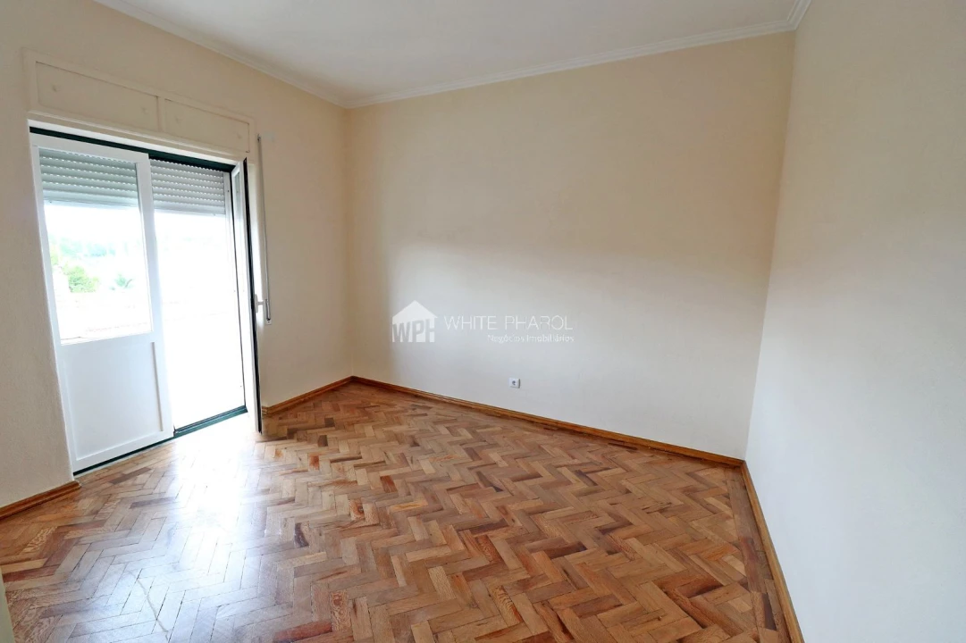 Apartamento T3 para Venda em Benavente Foto 16