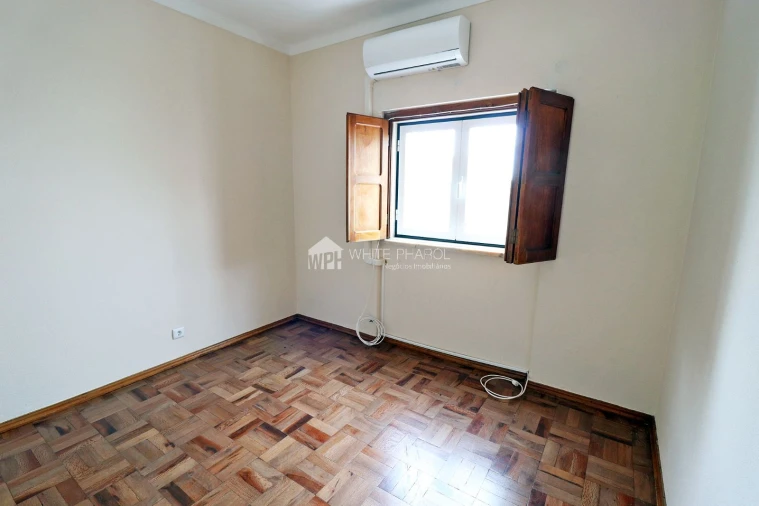 Apartamento T3 para Venda em Benavente Foto 7