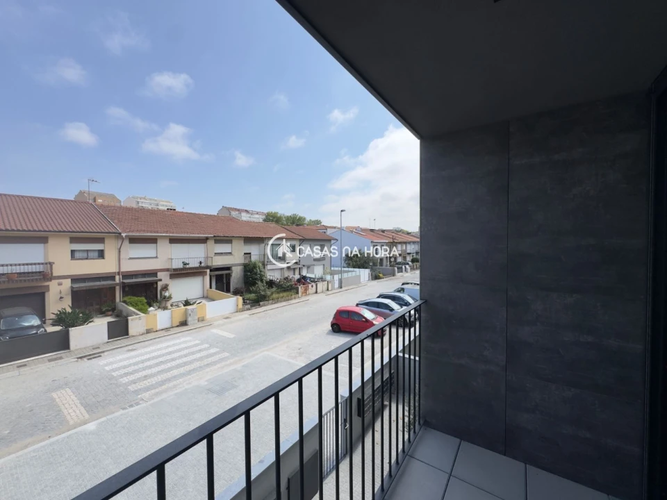 Apartamento T1 para Arrendamento em São Mamede de Infesta e Senhora da Hora Foto 11