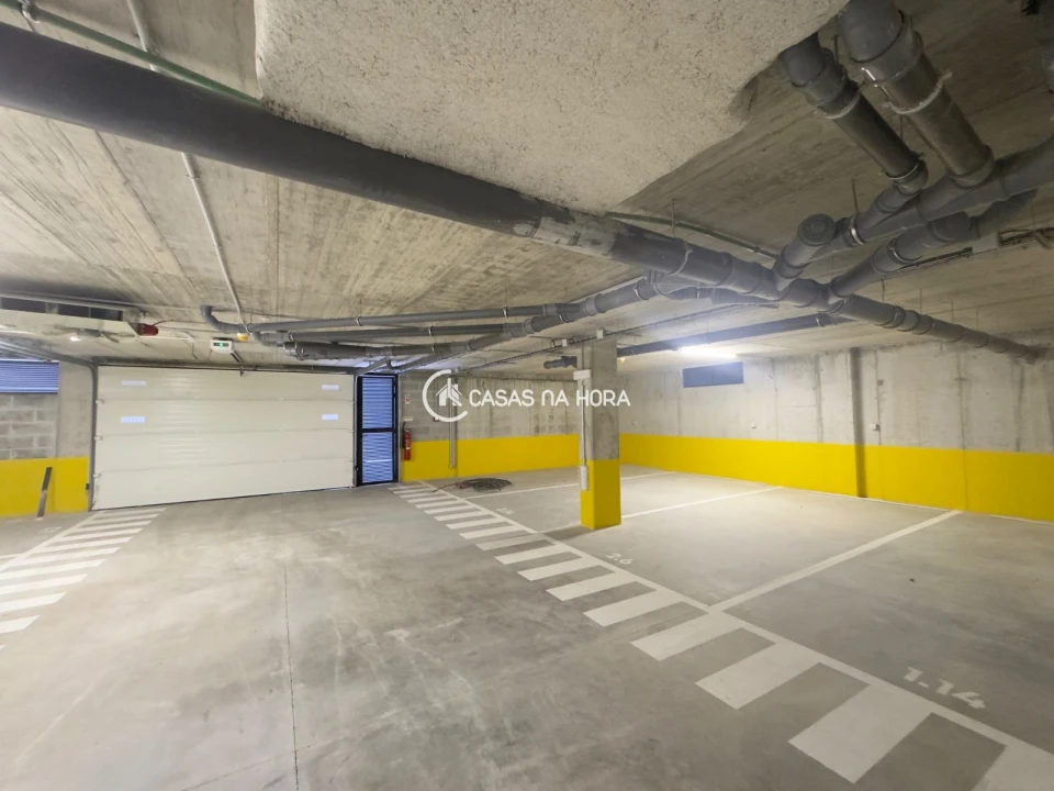 Apartamento T1 para Arrendamento em São Mamede de Infesta e Senhora da Hora Foto 20
