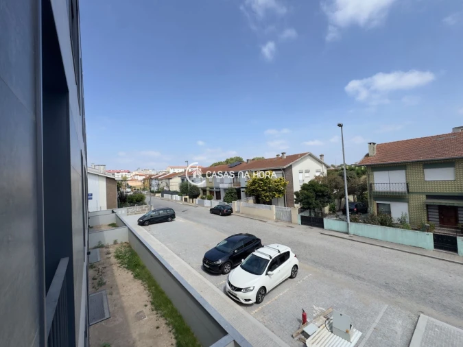Apartamento T1 para Arrendamento em São Mamede de Infesta e Senhora da Hora Foto 12