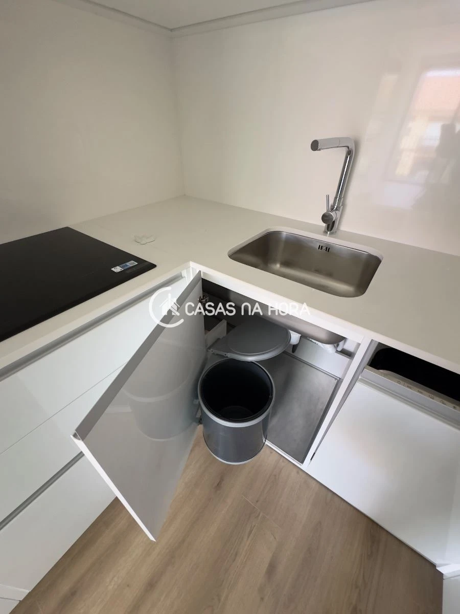 Apartamento T1 para Arrendamento em São Mamede de Infesta e Senhora da Hora Foto 17