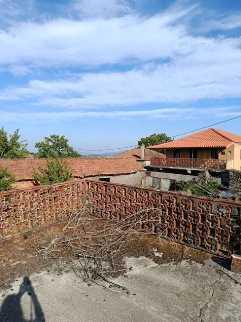 Quinta T4 para Venda em Carrazedo de Montenegro e Curros