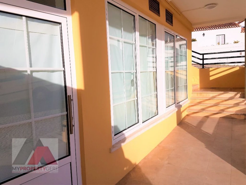 Apartamento T1 para Arrendamento em Silveira Foto 15