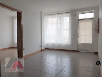 Apartamento T1 para Arrendamento em Silveira