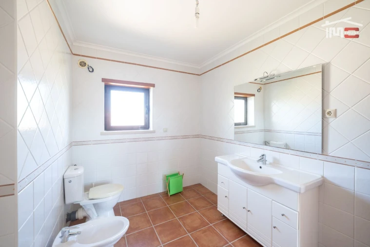 Moradia T3 para Venda em Fatima Foto 39