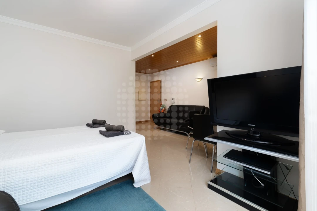 Apartamento para Venda em Albufeira e Olhos de Água Foto 5