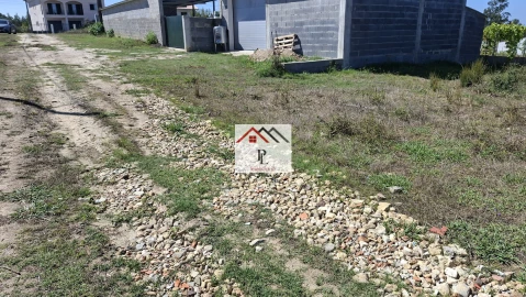Terreno para Venda em São Martinho de Árvore e Lamarosa