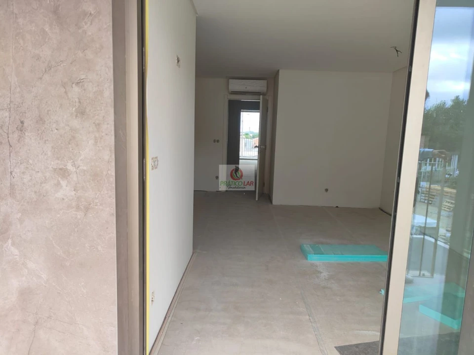 Apartamento T1 para Venda em Oliveira do Bairro Foto 11