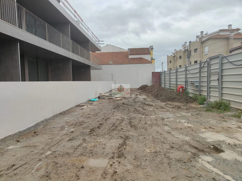 Apartamento T1 para Venda em Oliveira do Bairro Foto 23