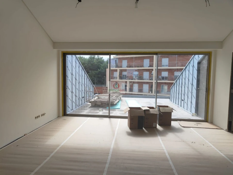 Apartamento T1 para Venda em Oliveira do Bairro Foto 17