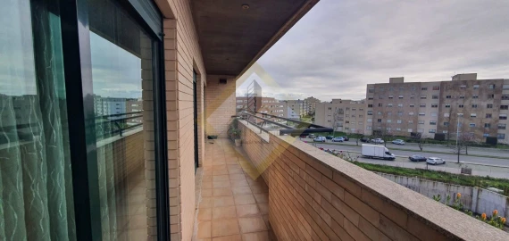 Apartamento T4 para Venda em Custóias, Leça do Balio e Guifões