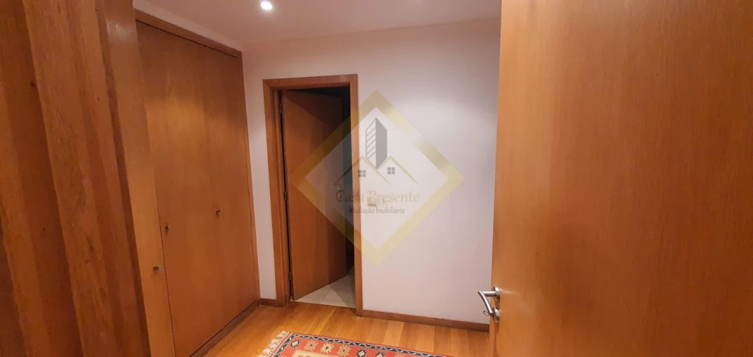 Apartamento T4 para Venda em Custóias, Leça do Balio e Guifões Foto 20