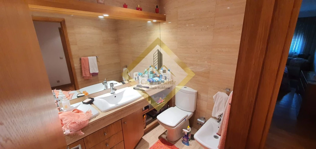 Apartamento T4 para Venda em Custóias, Leça do Balio e Guifões Foto 36