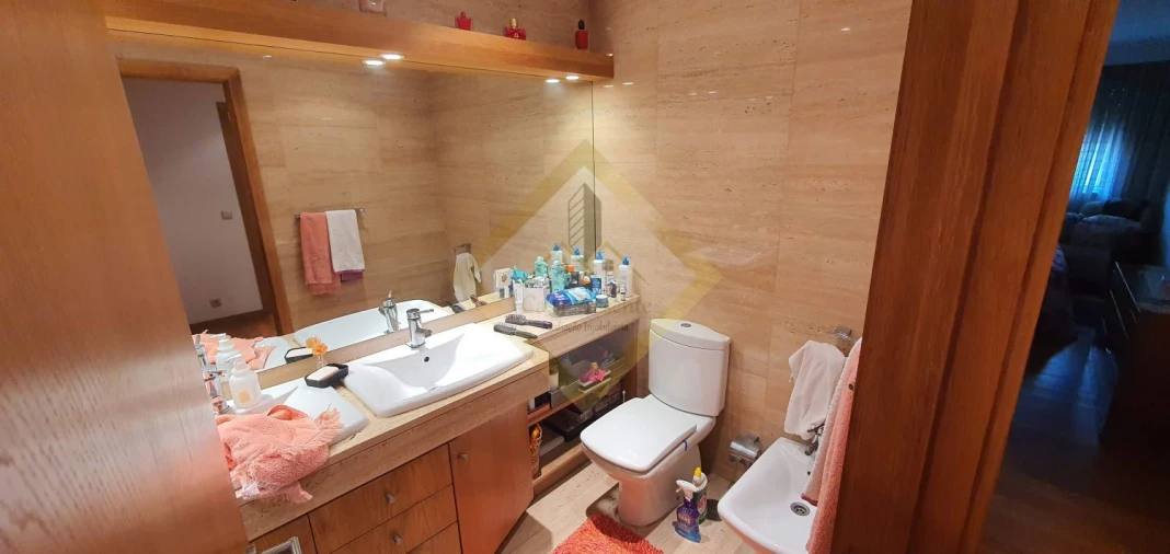 Apartamento T4 para Venda em Custóias, Leça do Balio e Guifões Foto 36