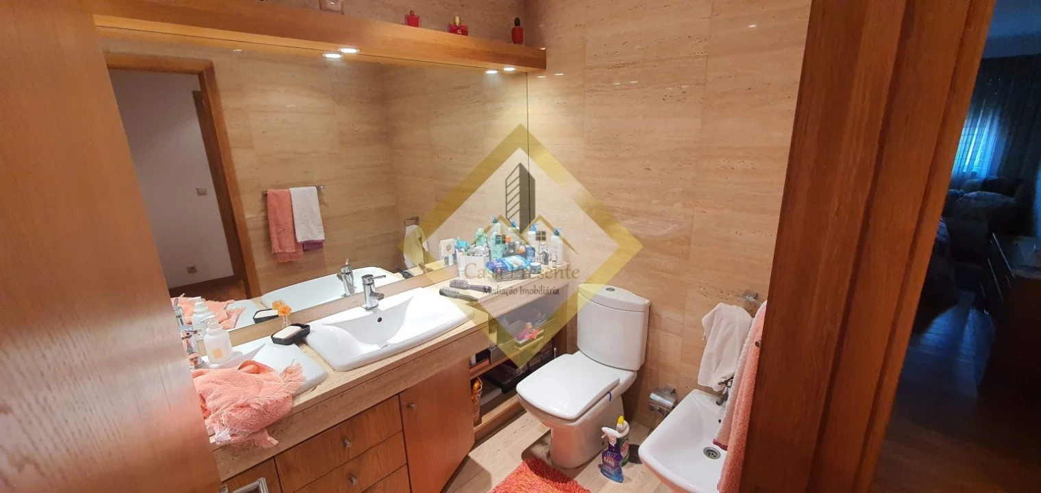 Apartamento T4 para Venda em Custóias, Leça do Balio e Guifões Foto 36