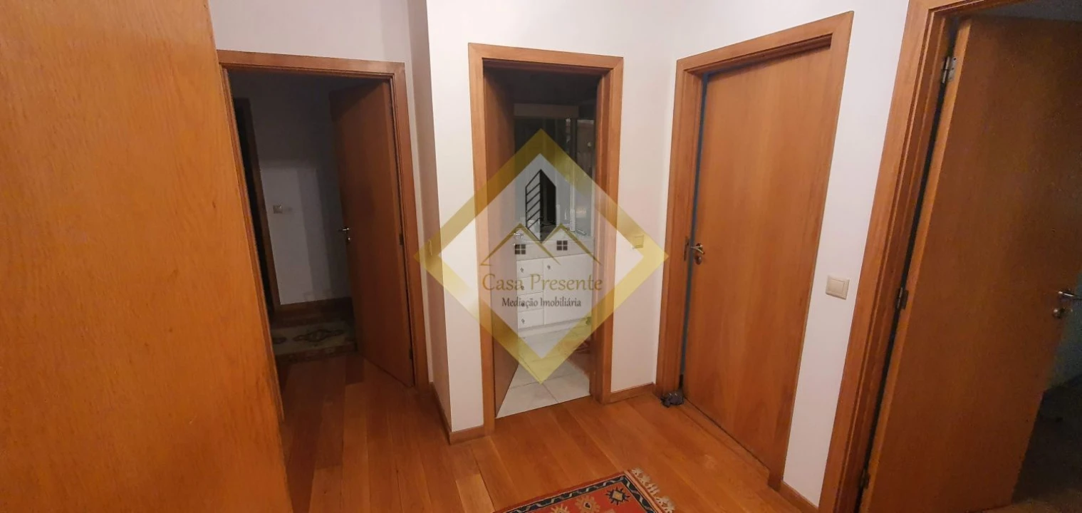 Apartamento T4 para Venda em Custóias, Leça do Balio e Guifões Foto 19