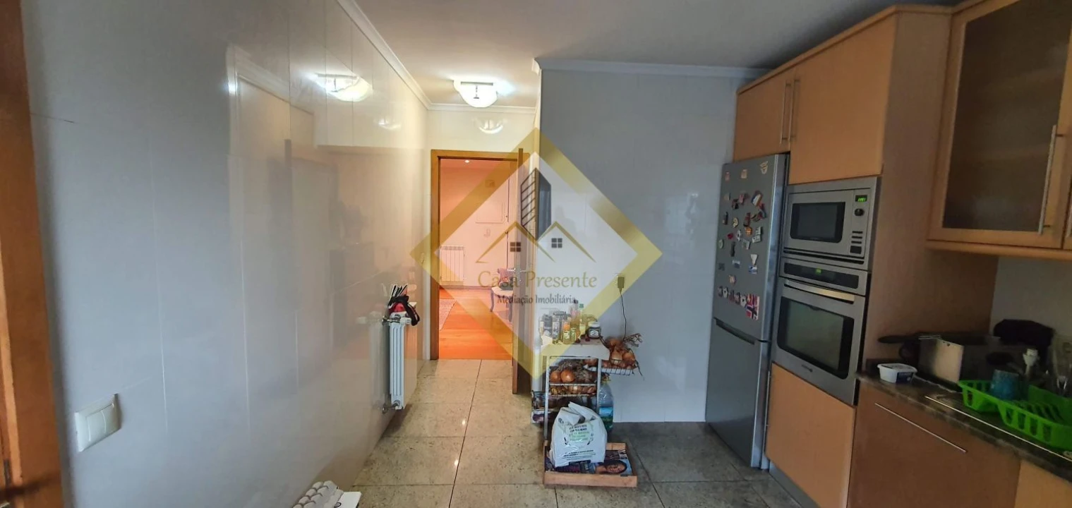 Apartamento T4 para Venda em Custóias, Leça do Balio e Guifões Foto 16