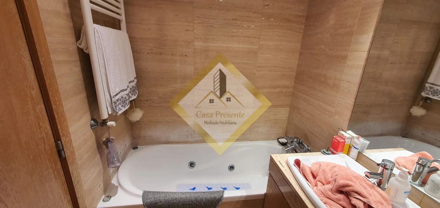 Apartamento T4 para Venda em Custóias, Leça do Balio e Guifões Foto 38