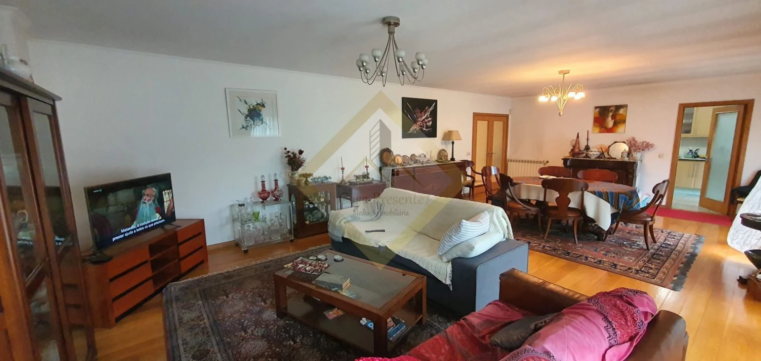 Apartamento T4 para Venda em Custóias, Leça do Balio e Guifões Foto 9